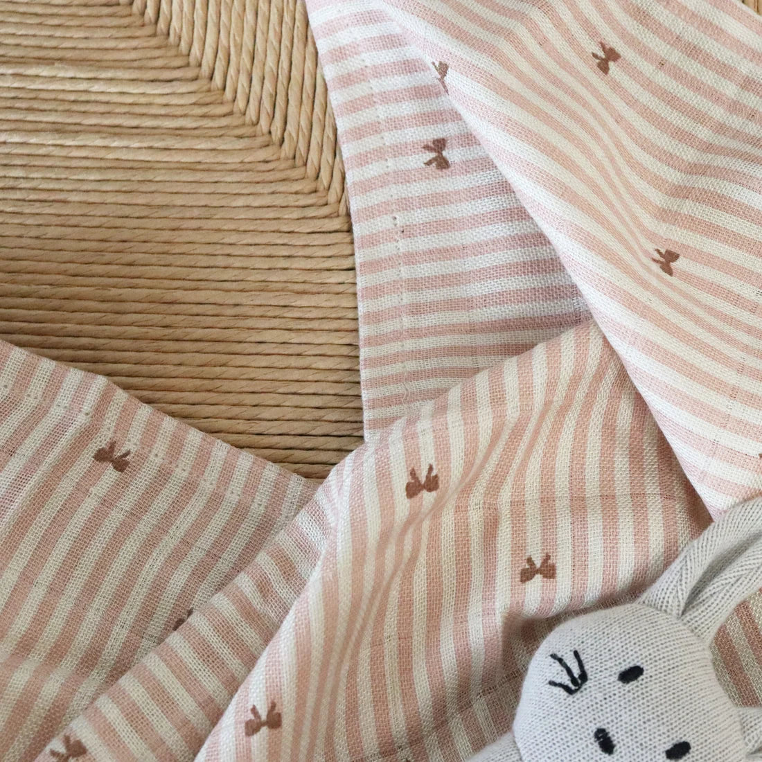 Bamboe mousseline inbaker- Stripe bow